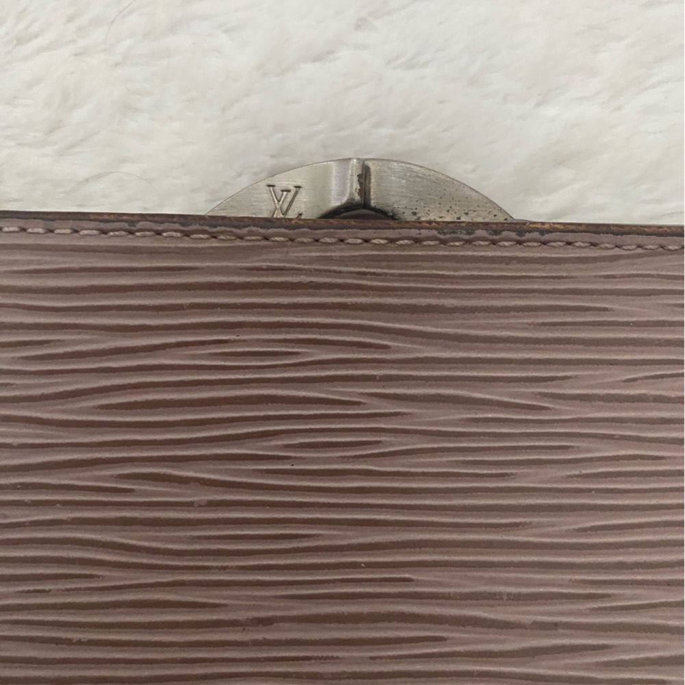Louis Vuitton EPI Brown Kisslock Wallet
